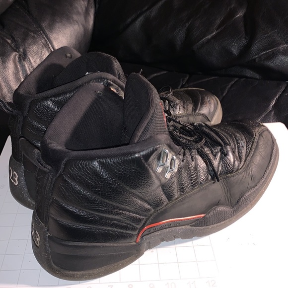 Air Jordan 11s Mens - Picture 2 of 9